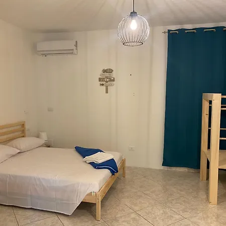 Casa Tritone 贝尔蒙特卡拉布罗