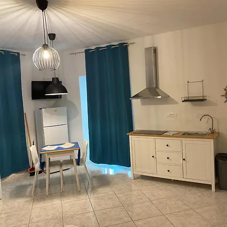 Casa Tritone 贝尔蒙特卡拉布罗